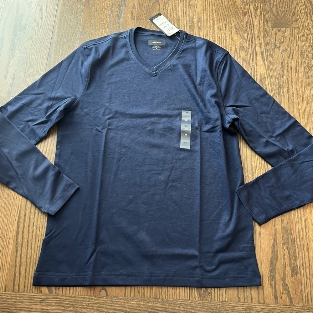 NWT Alfani navy long sleeve V neck supima cotton blend size medium